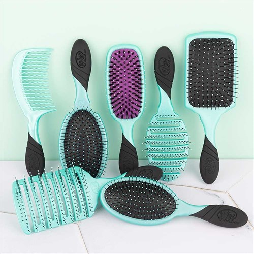 WetBrush Pro Flex Dry Paddle Hair Brush Aqua