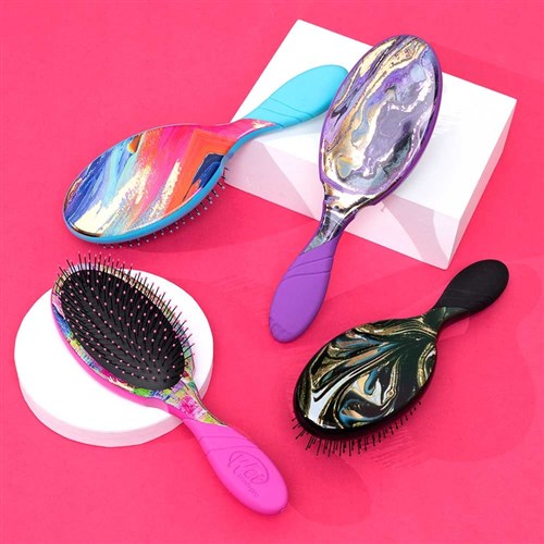 WetBrush Pro Bright Future Detangler Pink