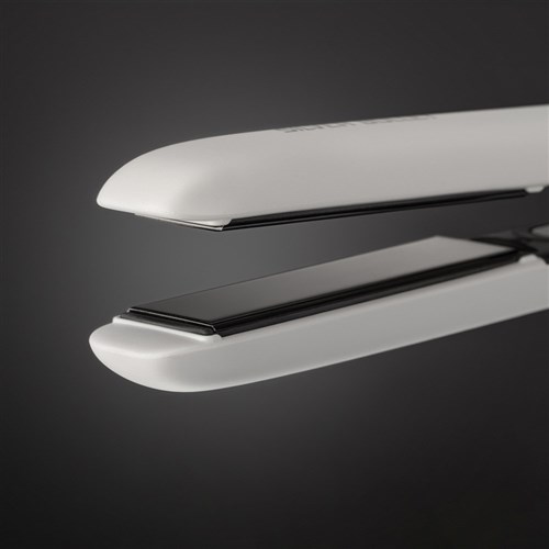 Silver Bullet Titanium 230 Supernova Hair Straightener White Star